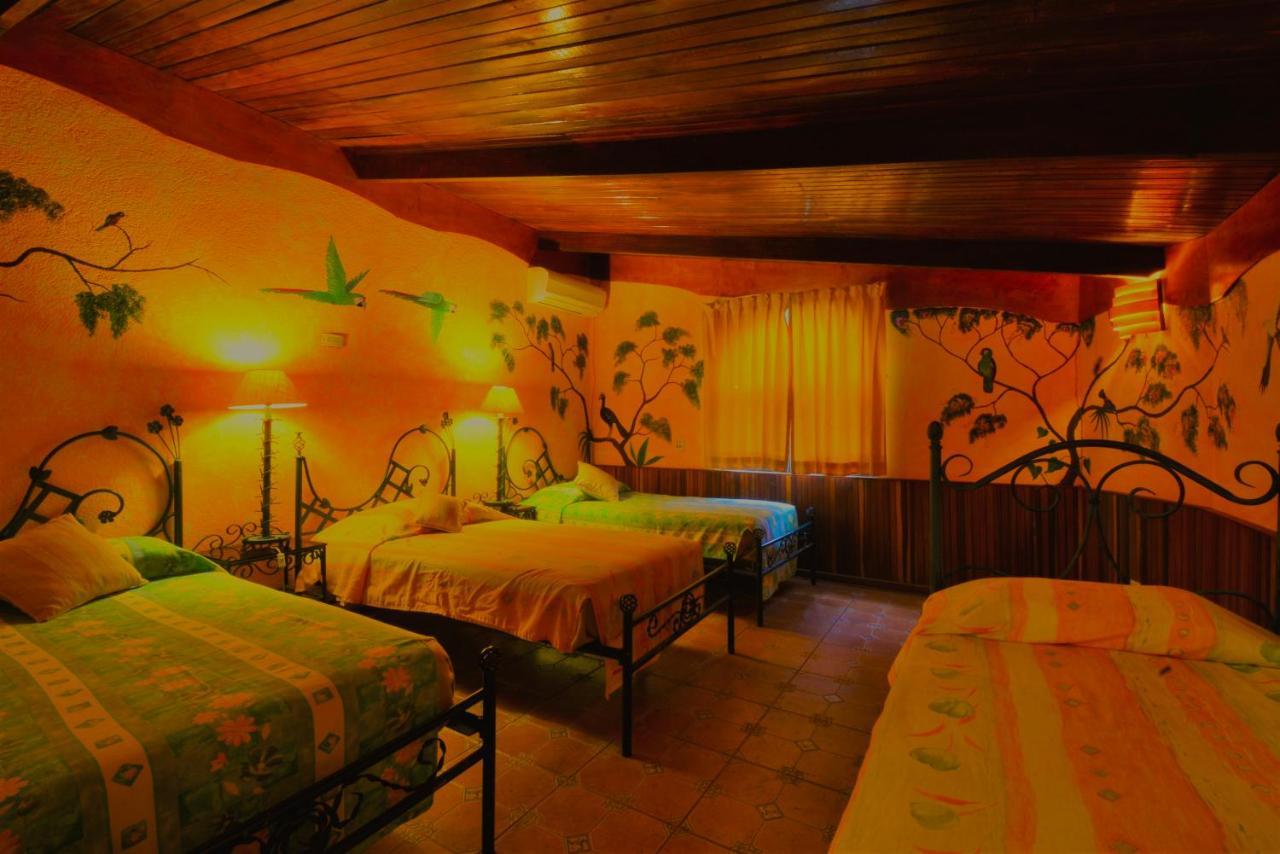 Hotel La Mansion Inn Arenal Нуево Аренал Екстериор снимка