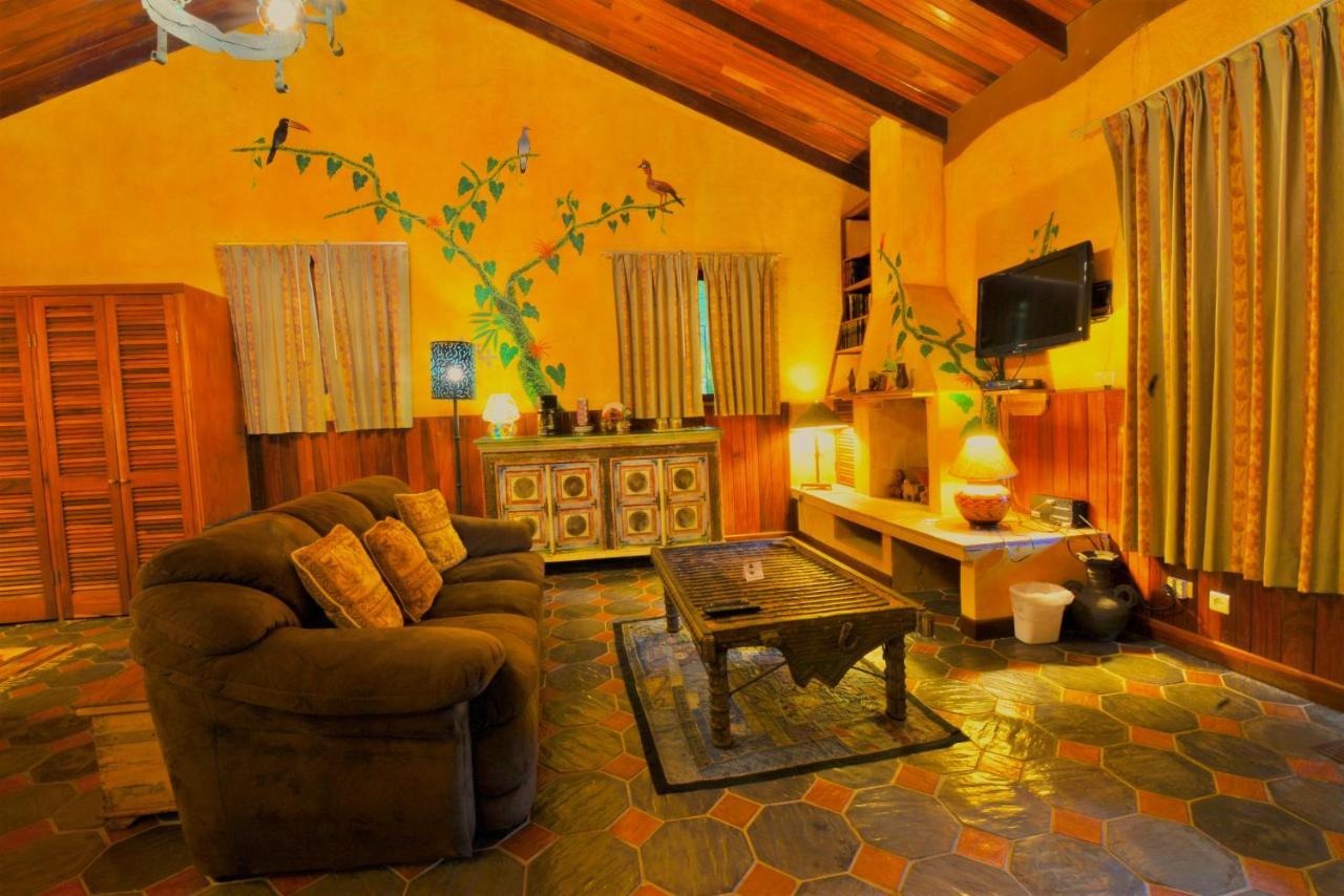 Hotel La Mansion Inn Arenal Нуево Аренал Екстериор снимка