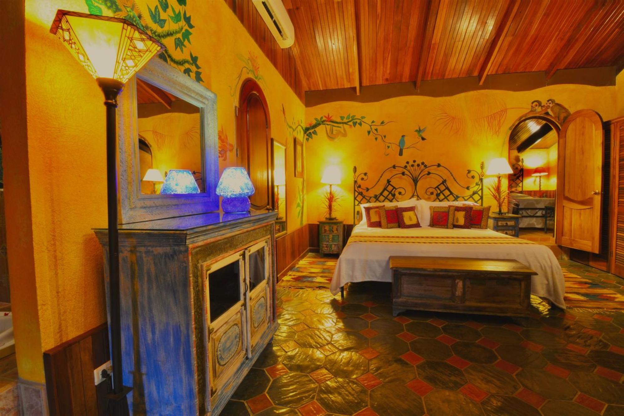 Hotel La Mansion Inn Arenal Нуево Аренал Екстериор снимка