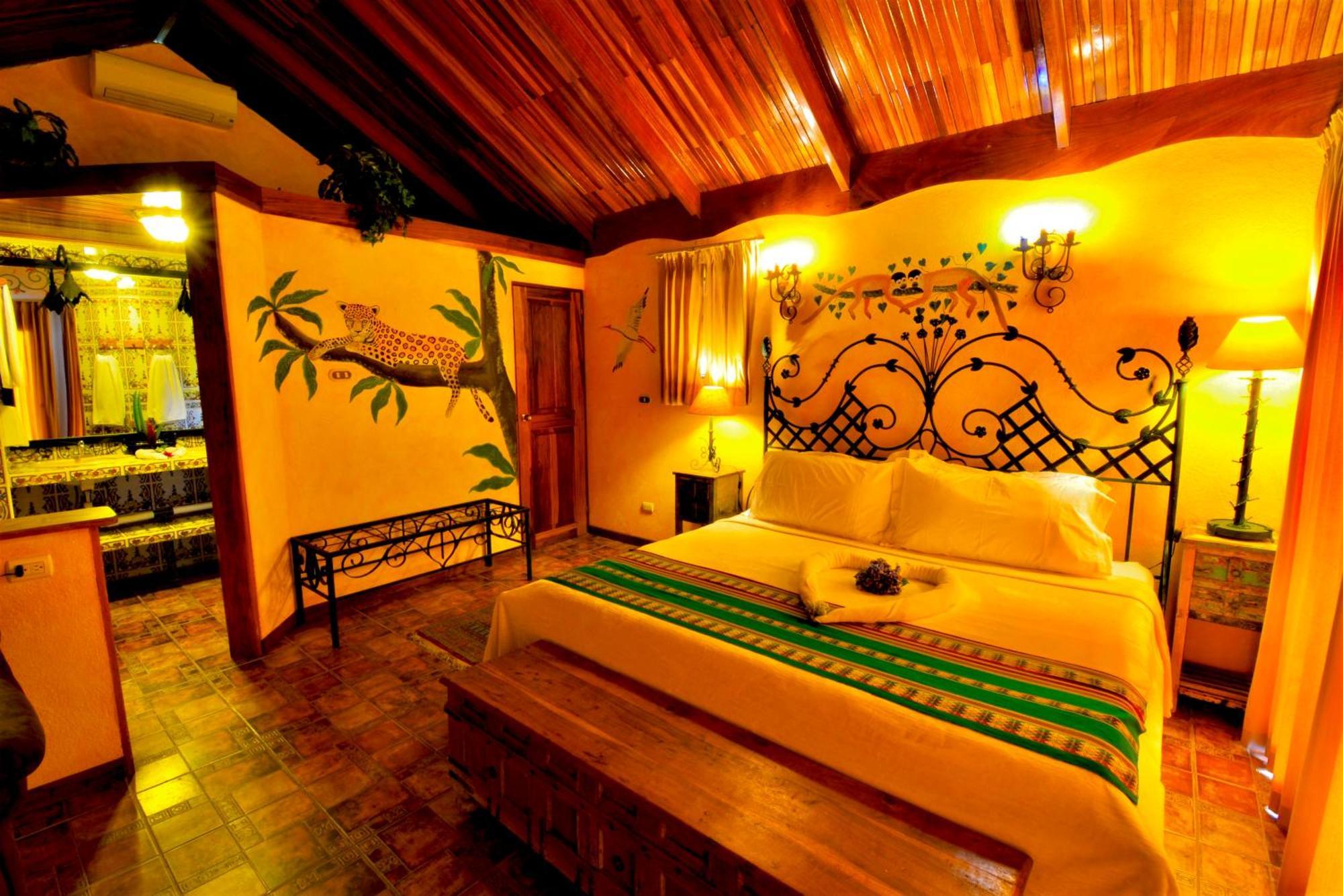 Hotel La Mansion Inn Arenal Нуево Аренал Екстериор снимка